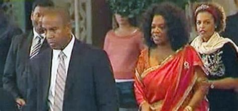 Oprah Winfrey wears sari for India - India Today