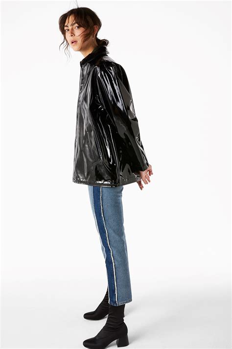 Monki Image 3 of Shiny vinyl coat in Black | Fashion, Denim trends ...