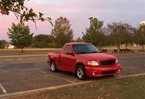New to the sub! Here's my 04 SVT Lightning : r/Trucks