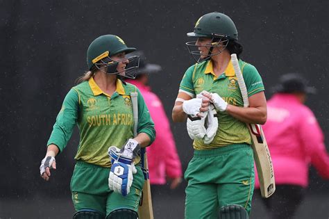 ICC Women's World Cup: South Africa seal second semifinal spot as match ...