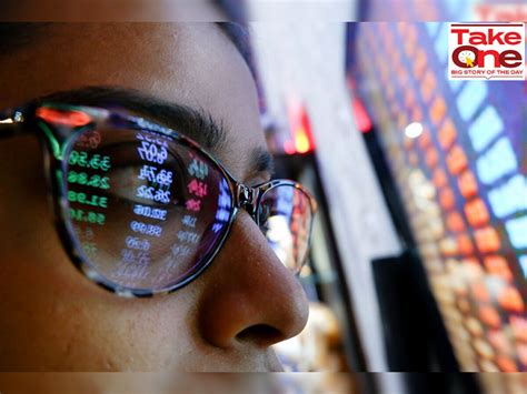 Are weak rupee and rising oil big challenges to India's stock rally?