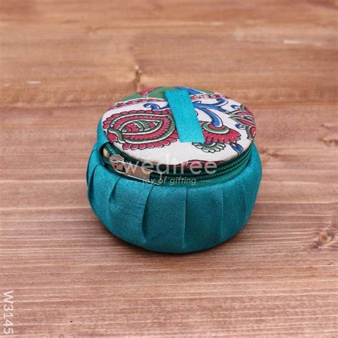 Kalamkari Bangle Box - W3145 – Wedtree