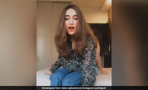 सुरभि ज्योति ने खास दोस्त सृष्टि रोड के साथ इंग्लिश गाने पर किया जमकर ...