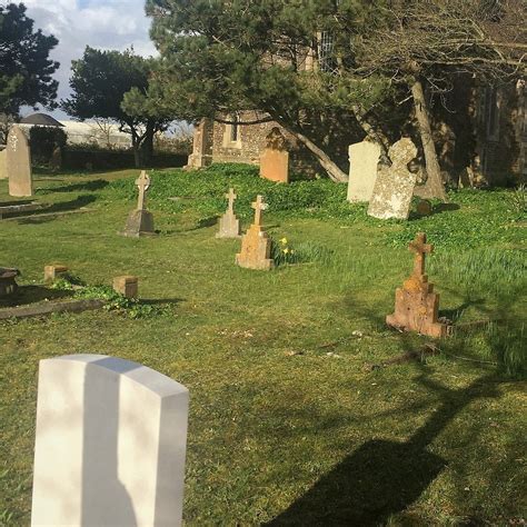 Commonwealth War Grave, Rye Harbour - 2022 What to Know Before You Go ...