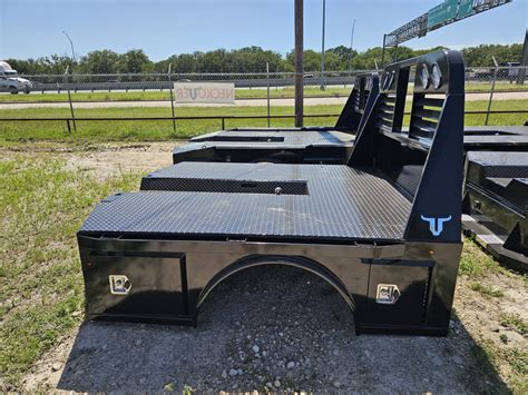 New 2025 Neckover SPEARBED SKIRTED SINGLE WHEEL SHORT Truck Bed