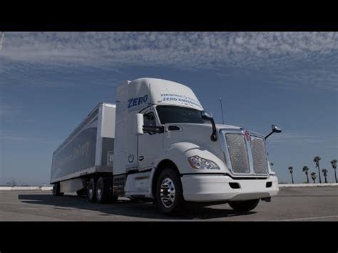 トヨタ、FC大型商用トラックの実証実験を米国LA港で今夏より開始 | トヨタ自動車株式会社 公式企業サイト