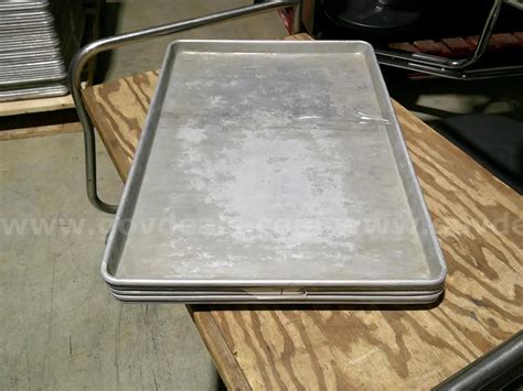 Full Size Vollrath Sheet Trays - Pack of 5 (7) | GovDeals