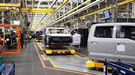 [UPDATE] Ford Uncovers F-150 Lightning Battery Problem, Production To Resume In Weeks