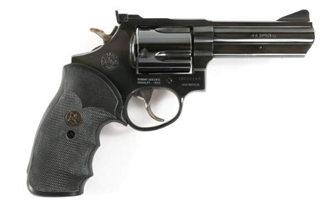 Image result for Taurus 44 Revolver