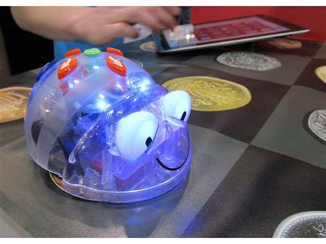 Blue Bot Robot 的图像结果