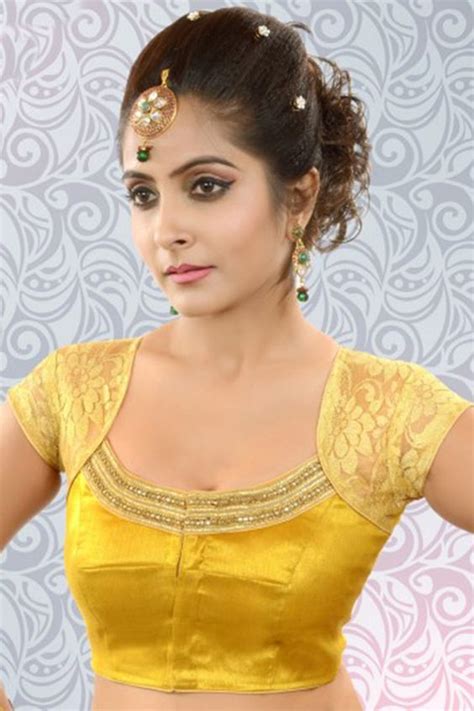 Sexy & Flattering Blouse Sleeves Designs that will Amaze You