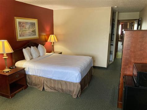 Extended Stay Hotel | Osceola Iowa | The Jeffreys Hotel