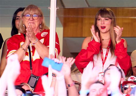 See Every Photo of Taylor Swift at Travis Kelce's Chiefs Game