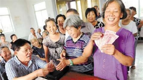 7月底前发放到位！青岛市继续调整退休人员基本养老金凤凰网青岛_凤凰网