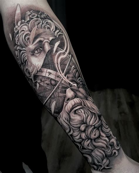 24 Coolest Atlas Tattoo Ideas - Small Tattoos & Ideas