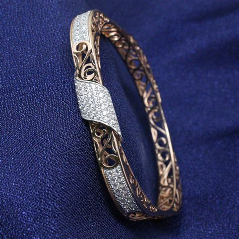 Buy Rounded Rectangle Bangle in Kerala, India | Chungath Jewellery ...