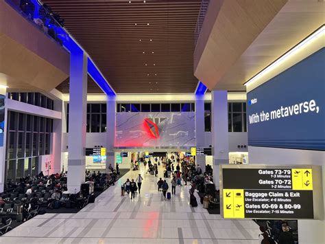 Lga Terminal C Delta Lounge at Sam Mcclendon blog