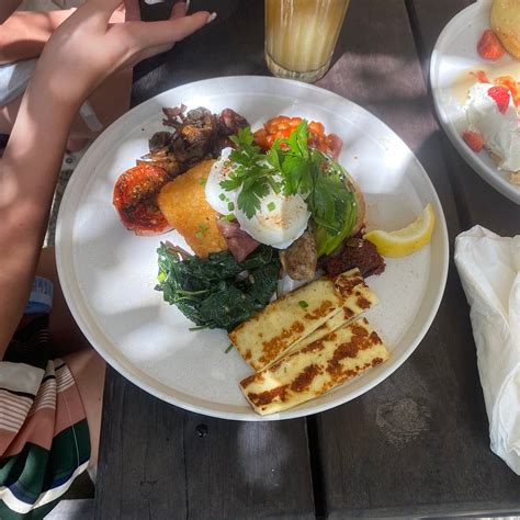 MILK & MADU CANGGU - Restaurant Reviews, Photos & Phone Number ...