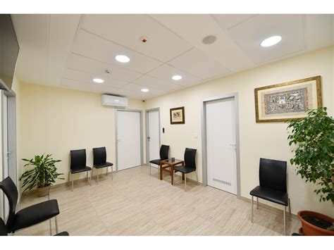 DR ZUTIC | Hospitals | 125g Bulevar Zorana Djindjica, block 32, Novi ...