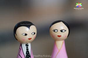 Handmade 4 Inch Tall Wooden Family Peg Dolls