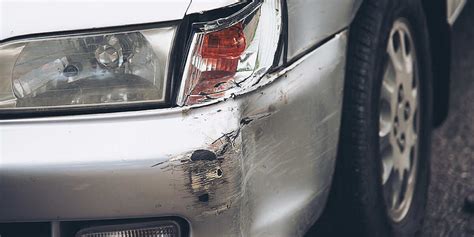 Car Frame Damage Signs 的图像结果