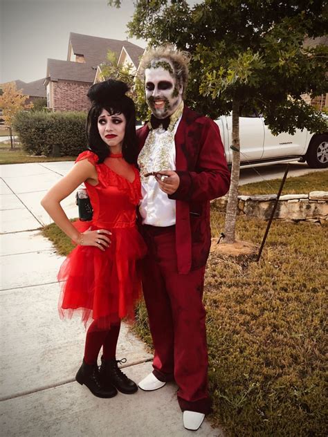 Beetlejuice Bride Costume 的图像结果