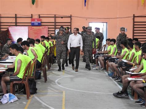 Lt General Vijay B Nair Observes Increased Kashmiri Participation at ...