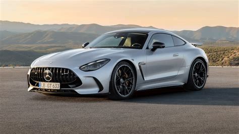 Mercedes-Benz unveils second-generation AMG GT coupe | Details ...