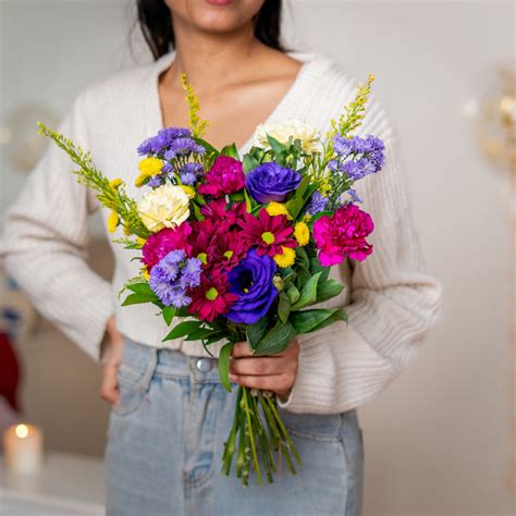 August flowers – Tagged "city_hyderabad"– Shades of Spring