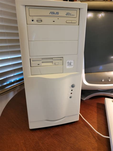 Tower Desktop Computers 的图像结果