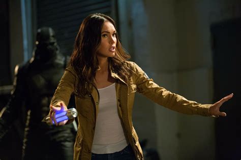 Megan Fox as April O'Neil - HD Wallpaper from Teenage Mutant Ninja ...