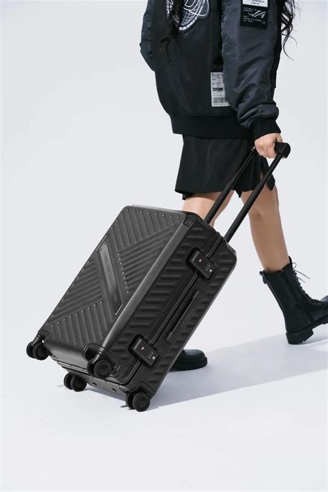 ROG SLASH Hard Case Luggage | ROG SLASH BAG | Gaming ROG SLASH｜ROG - Republic of Gamers｜ROG Global