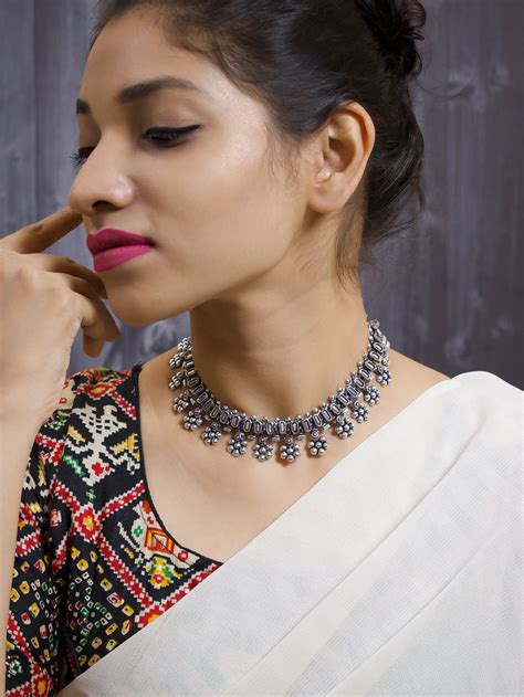 Necklaces | Shop Fashion Jewellery Online India | Jumkey – Jumkey ...