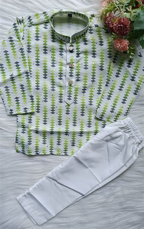 Boys Flat Green Kurta Set - Sequence Embroidery – Mommies Kids