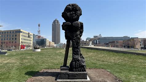 New Work by Huma Bhabha Installed at the Pappajohn Sculpture Park | Des ...