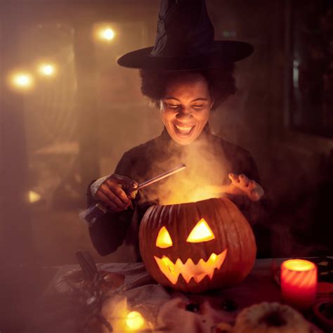 Rescuing Christmas (2023) Release Date, Cast, Spoilers, Plot - Parade