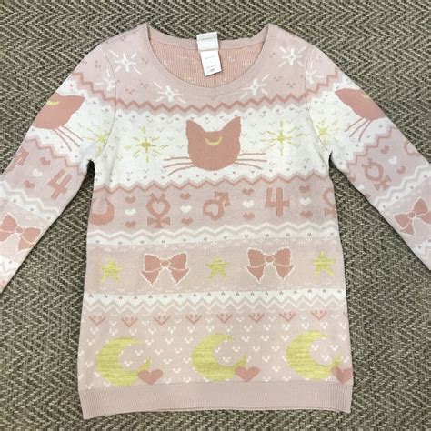 Sailor Moon Luna Guardian Symbols Teen Sweater Sz Sma… - Gem