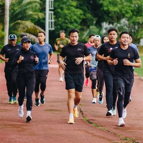 Peak Club | We kicked off the first Peak Running Club - Intervals ...