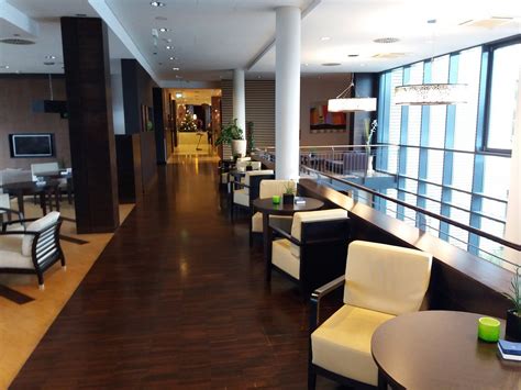 HOTEL NH STUTTGART AIRPORT (Filderstadt) - Hotel Reviews, Photos, Rate ...