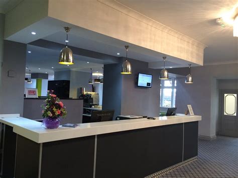 CREWE ARMS HOTEL (Cheshire) - Hotel Reviews, Photos, Rate Comparison ...