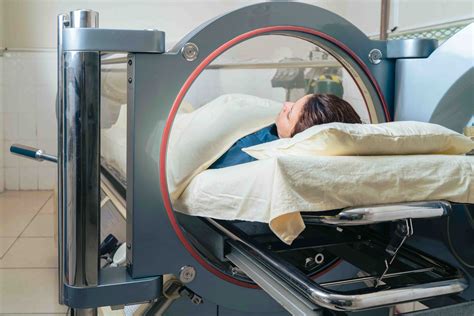 The Benefits of Hyperbaric Oxygen Therapy for Long-Term Wound Care | National Hyperbaric
