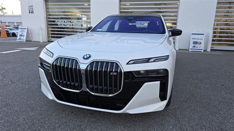 Take Over Lease - 2024 BMW i7 M70; $1172/month + $10k DAS - Private ...