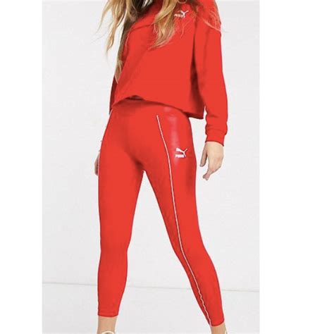 5 looks to steal from Janhvi Kapoor’s gym wardrobe | Vogue India ...