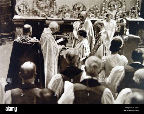 Coronation of British King George VI in Westminster Abbey. George VI ...