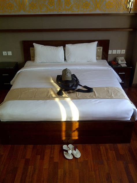 SUTAN RAJA HOTEL & CONVENTION (Palu) - Hotel Reviews, Photos, Rate ...