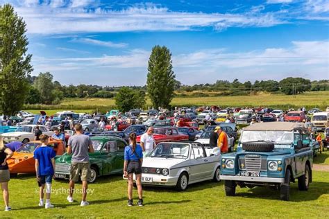 Autojumble & Classic Motor Show, Arminghall Carboot, Norwich, 6 ...
