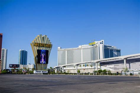 Winchester in Las Vegas - Visit a Southern Las Vegas Town at the Edge ...