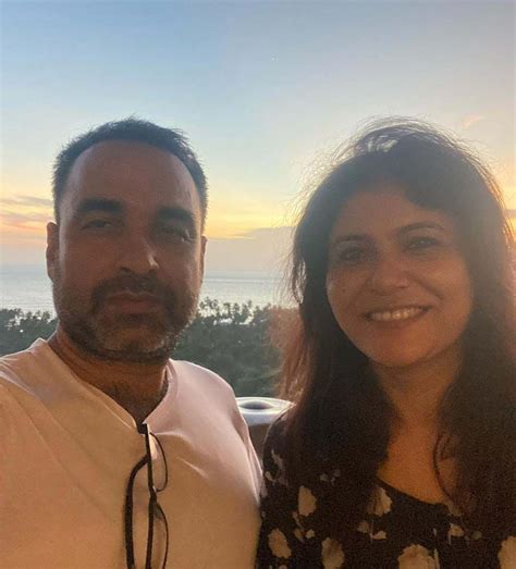 Inside Murder Mubarak actor Pankaj Tripathi's gorgeous sea-facing home ...