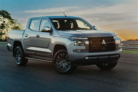 Tudo Sobre o Novo Mitsubishi Triton 2025