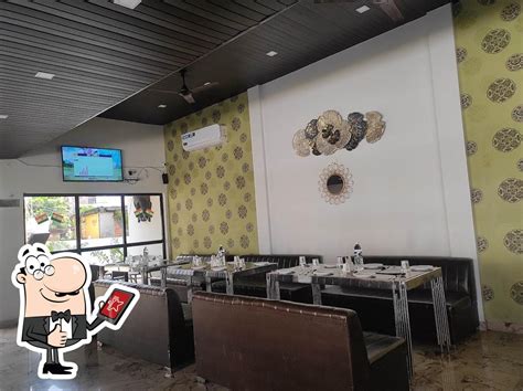 Mango Tree Party Lawn & Cafe Restaurant, Rewa - Restaurant reviews